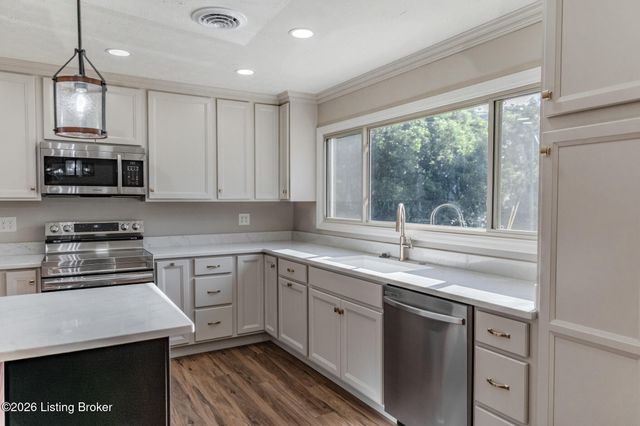 100 Locust St, Hanover, IN 47243
