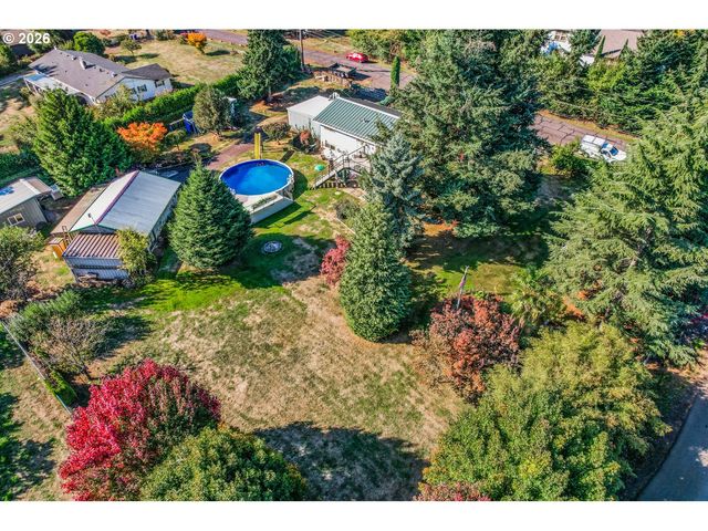 16700 Se BEL AIR Dr, Damascus, OR 97089
