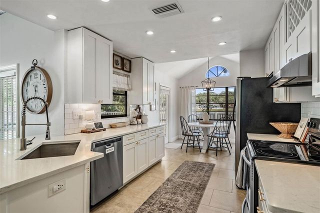 7329 OTTER CREEK DRIVE, New Port Richey, FL 34655