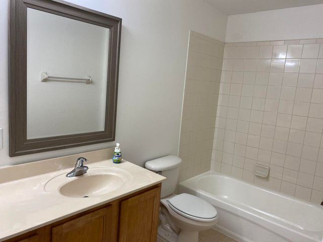 925 Imperial Lake Road, West Palm Beach, FL 33413