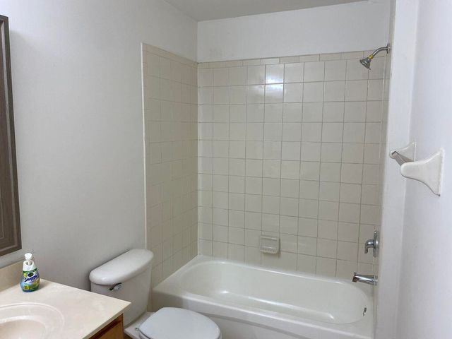 925 Imperial Lake Road, West Palm Beach, FL 33413