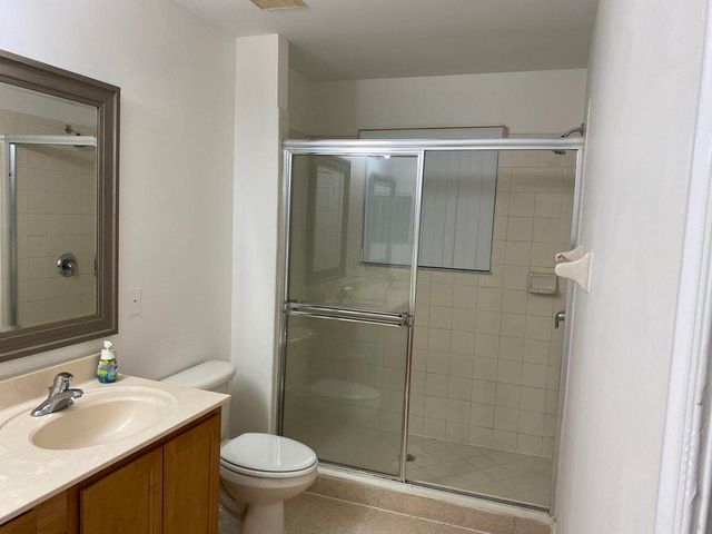 925 Imperial Lake Road, West Palm Beach, FL 33413