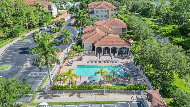 4450 Botanical Place CIR 6, Naples, FL 34112