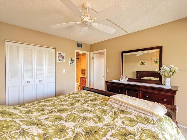 1714 69TH AVENUE W B308, Bradenton, FL 34207