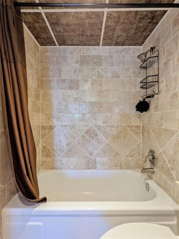 1714 69TH AVENUE W B308, Bradenton, FL 34207