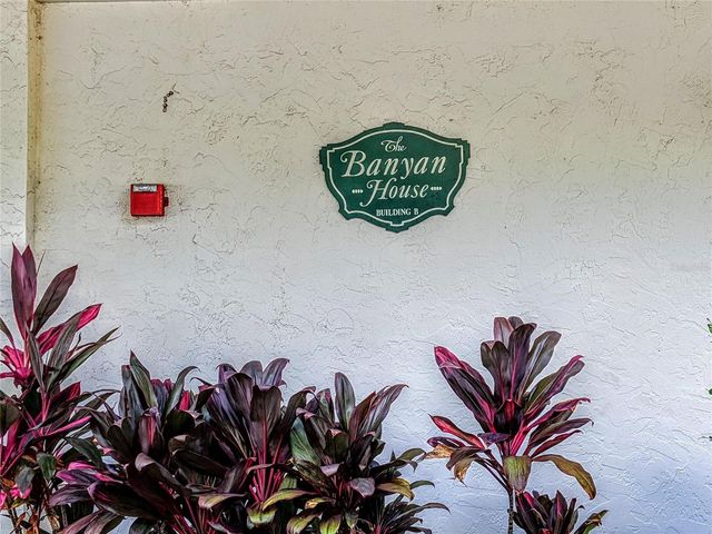 1714 69TH AVENUE W B308, Bradenton, FL 34207
