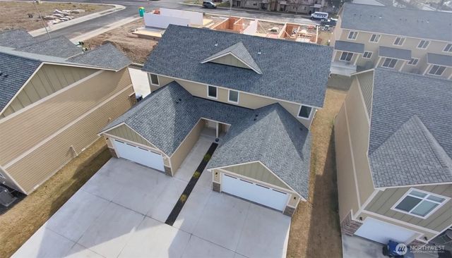 921 W Ted Yao Way, Moses Lake, WA 98837