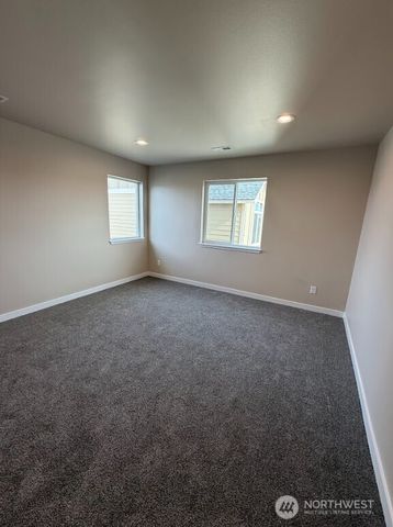 921 W Ted Yao Way, Moses Lake, WA 98837