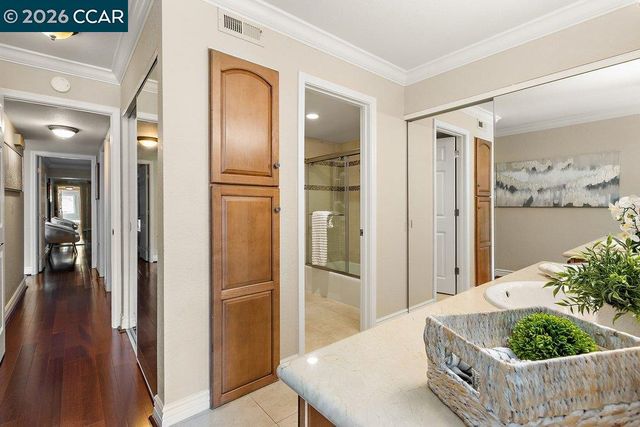 3136 Rossmoor Parkway 8, Walnut Creek, CA 94595