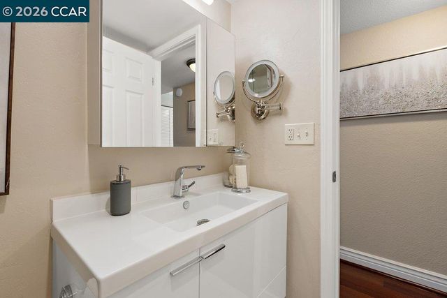 3136 Rossmoor Parkway 8, Walnut Creek, CA 94595