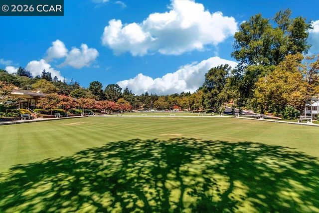 3136 Rossmoor Parkway 8, Walnut Creek, CA 94595