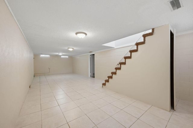 2215 E Stafford St, Wichita, KS 67211