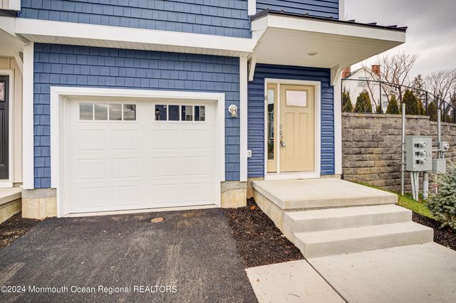 8 Raritan Cove, Keyport, NJ 07735