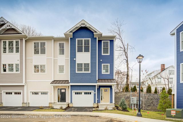 8 Raritan Cove, Keyport, NJ 07735