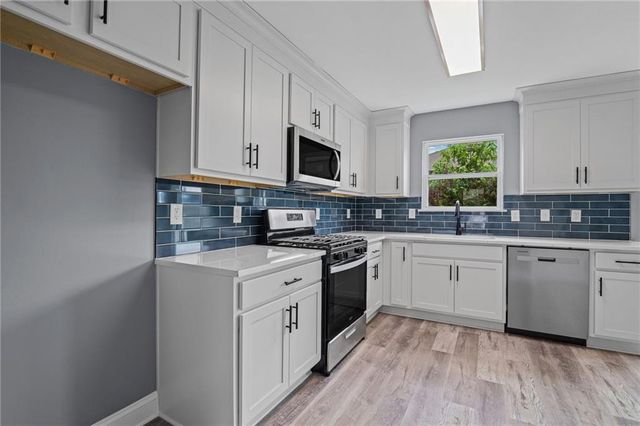 4160 Alveston Drive, Atlanta, GA 30349