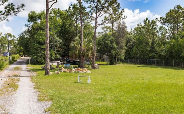 3325 50th AVE NE, Naples, FL 34120