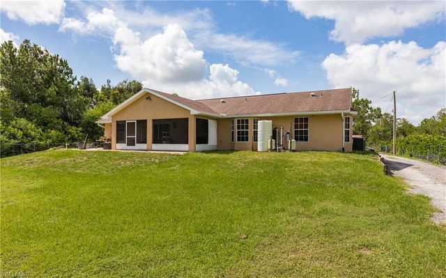 3325 50th AVE NE, Naples, FL 34120