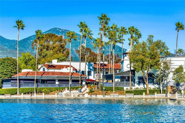16 Calle Maria, Rancho Santa Margarita, CA 92688
