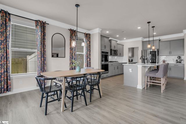 16 Daybreak Place, Simpsonville, SC 29681