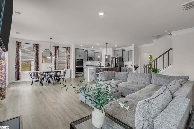 16 Daybreak Place, Simpsonville, SC 29681