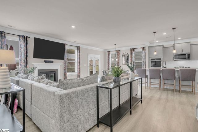 16 Daybreak Place, Simpsonville, SC 29681