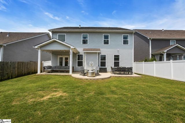16 Daybreak Place, Simpsonville, SC 29681