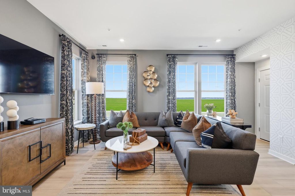 Image 14 of property listing at 17722 WILLIAMS WAY, Dumfries, VA 22026