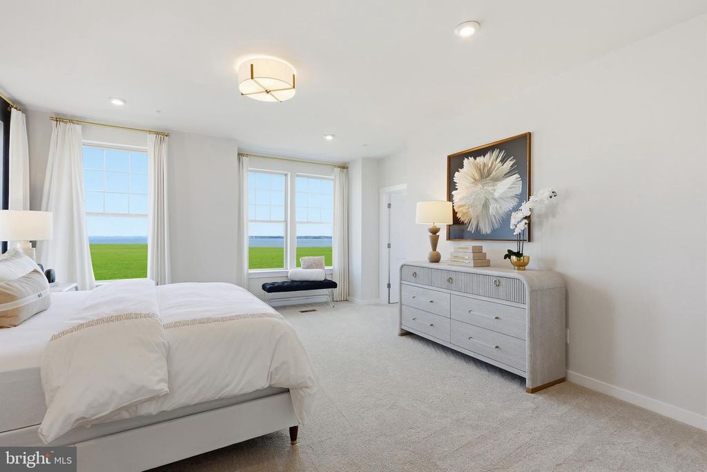 Image 19 of property listing at 17722 WILLIAMS WAY, Dumfries, VA 22026