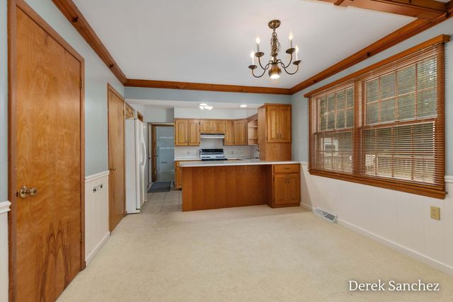 4674 Fennessy Street Sw, City Of Walker, MI 49534