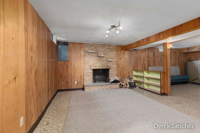 4674 Fennessy Street Sw, City Of Walker, MI 49534