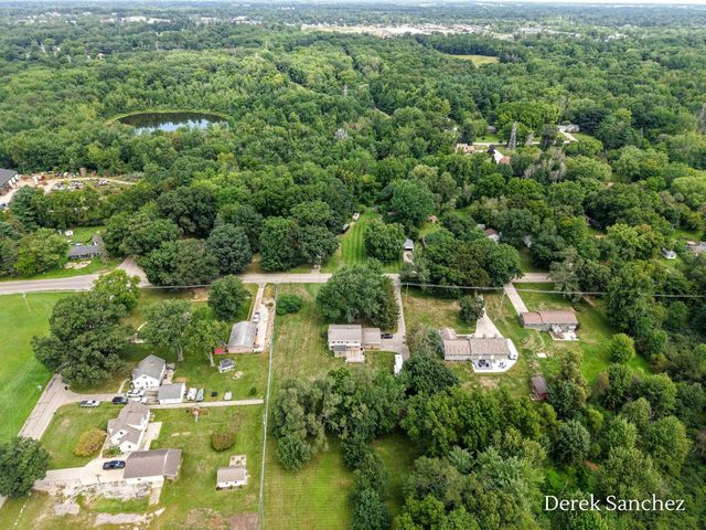 4674 Fennessy Street Sw, City Of Walker, MI 49534