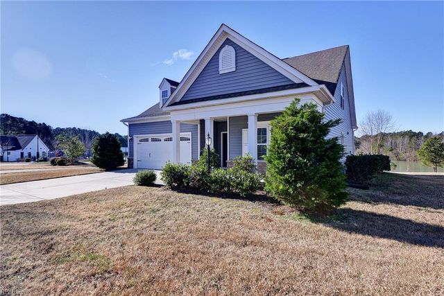 306 Oak Hill LN, Smithfield, VA 23430