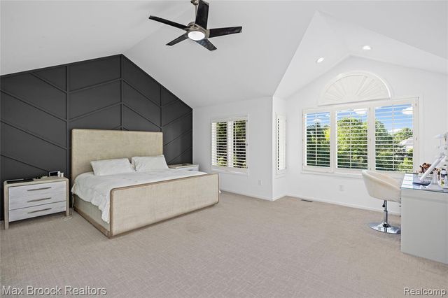7102 Alta Vista Drive, West Bloomfield, MI 48322