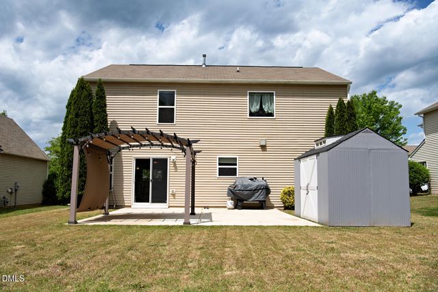 624 Collington Drive, Mebane, NC 27302