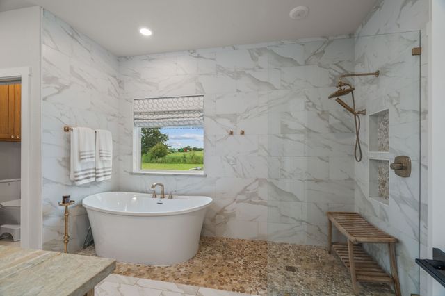 109 County Road 2696, Alvord, TX 76225