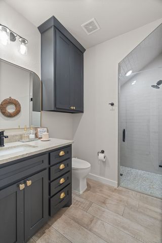 109 County Road 2696, Alvord, TX 76225