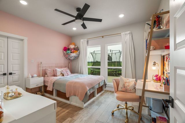 109 County Road 2696, Alvord, TX 76225