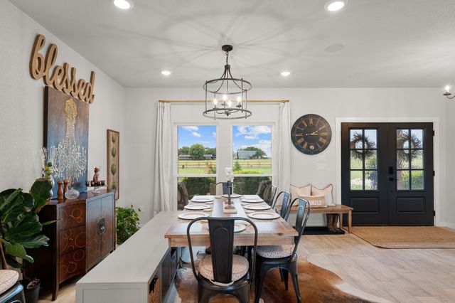 109 County Road 2696, Alvord, TX 76225