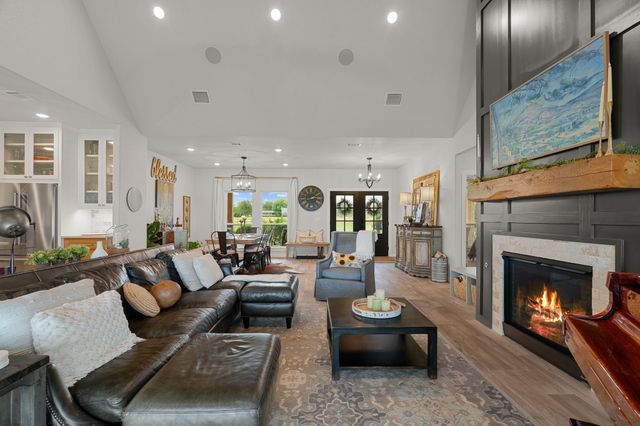 109 County Road 2696, Alvord, TX 76225