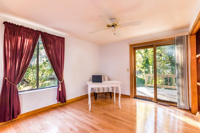 30 Weatherglass Lane, East Falmouth, MA 02536