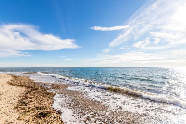 30 Weatherglass Lane, East Falmouth, MA 02536