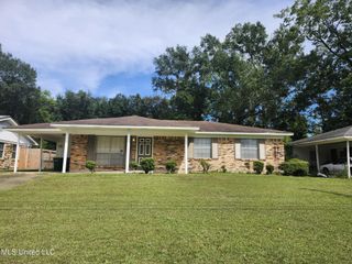 7116 Knollwood Drive, Biloxi, MS 39532
