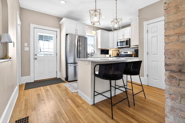 403 PINE STREET, Neenah, WI 54956