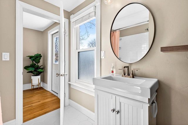 403 PINE STREET, Neenah, WI 54956