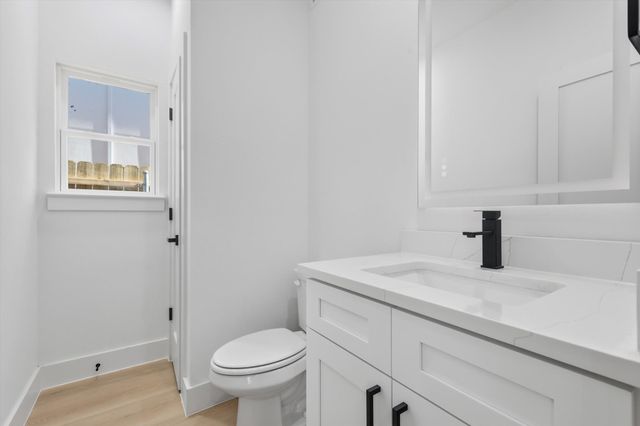 2530 Lowery Street, Dallas, TX 75215