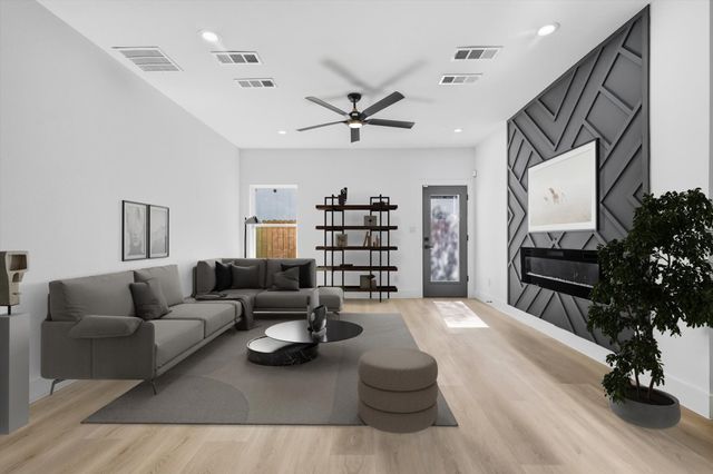 2530 Lowery Street, Dallas, TX 75215