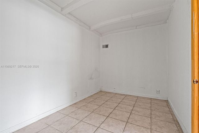 4750 NE 17th Ave, Pompano Beach, FL 33064