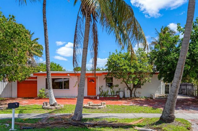 4750 NE 17th Ave, Pompano Beach, FL 33064