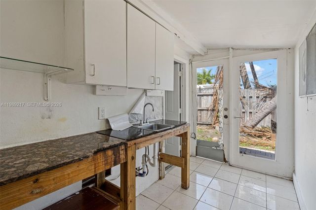 4750 NE 17th Ave, Pompano Beach, FL 33064