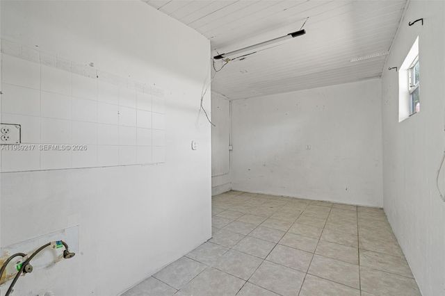 4750 NE 17th Ave, Pompano Beach, FL 33064